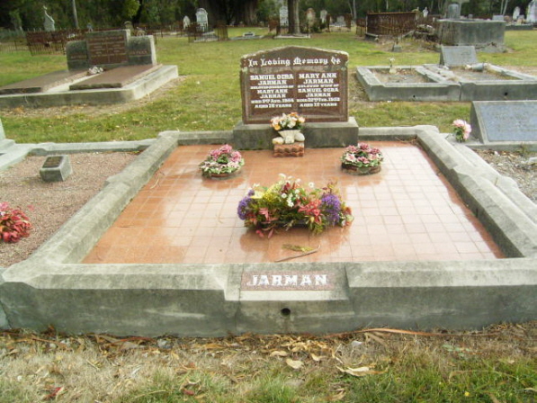 Full-size image