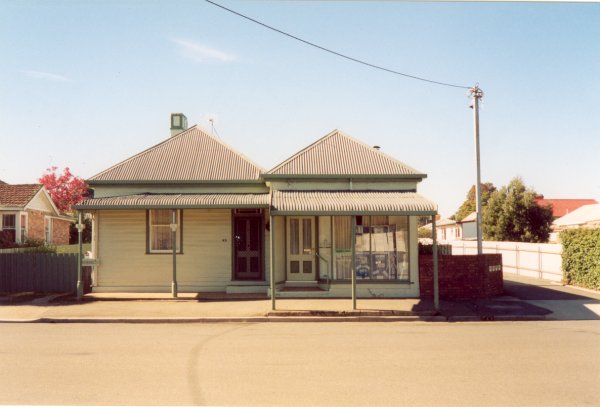 Full-size image